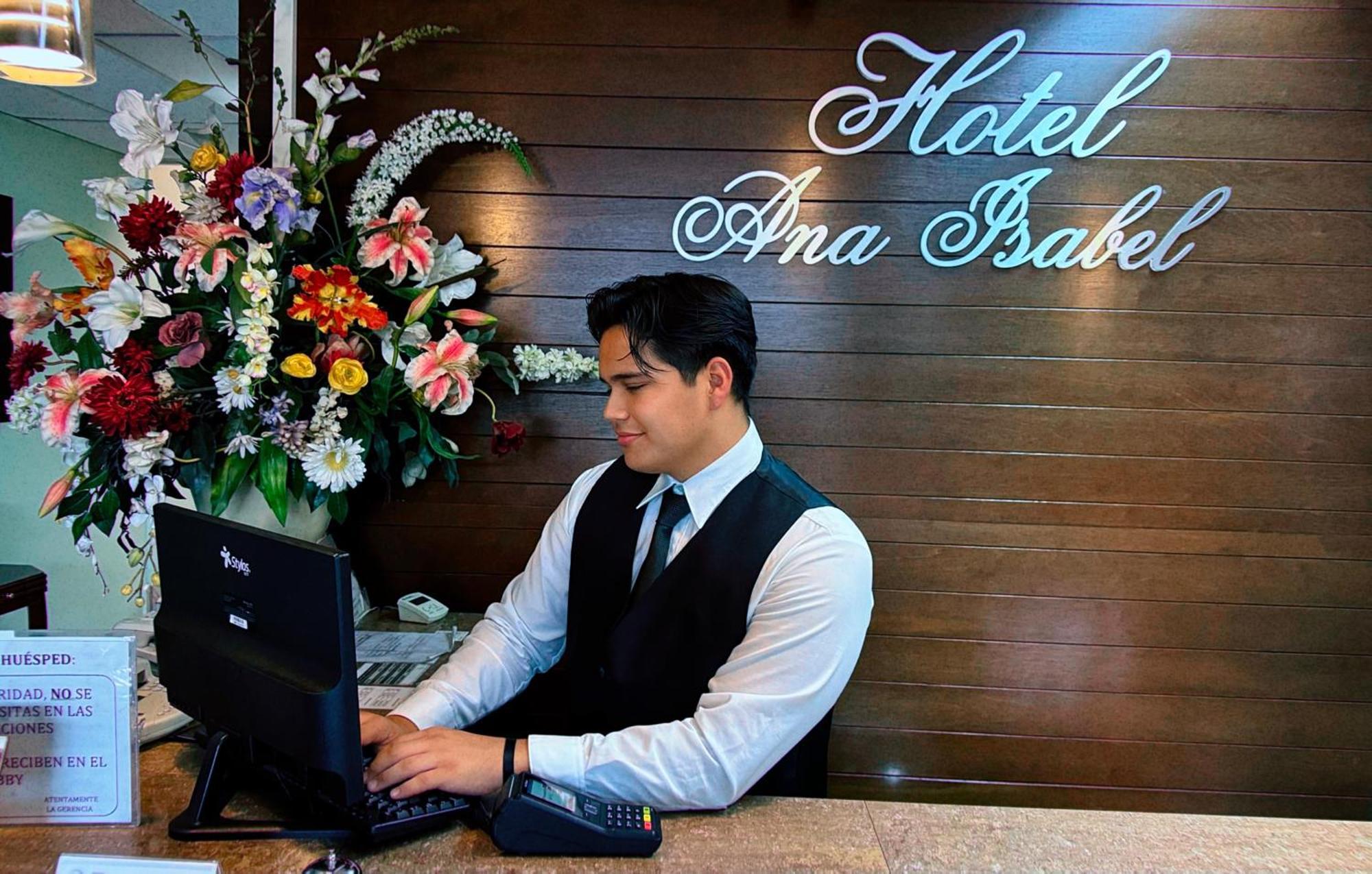 Hotel Ana Isabel Самора-де-Идальго Экстерьер фото